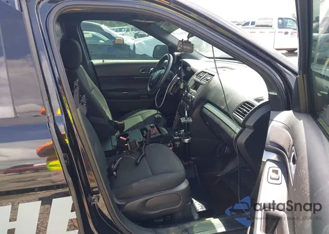 2017 Ford Police Interceptor from USA, damaged, VIN 1FM5K8ARXHGE00772